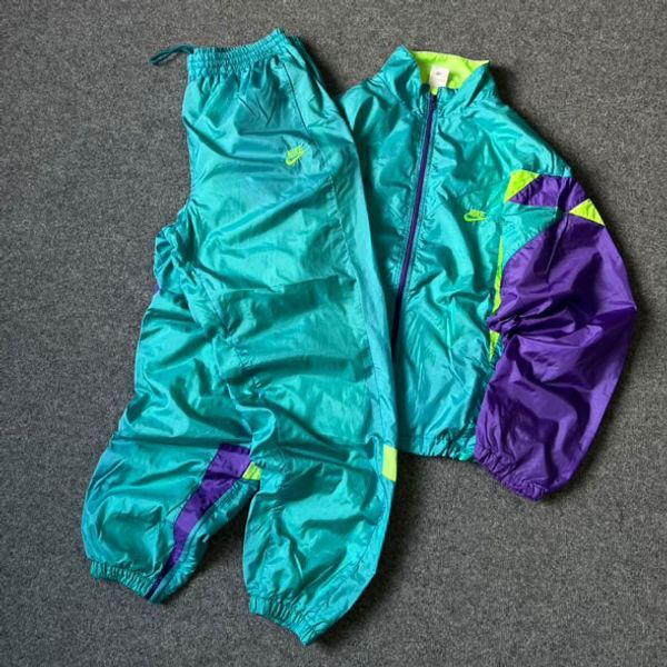 Vintage Nike tracksuit ( 10/10 )