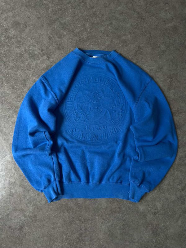 Blue Fruit of the loom sweatshirt 